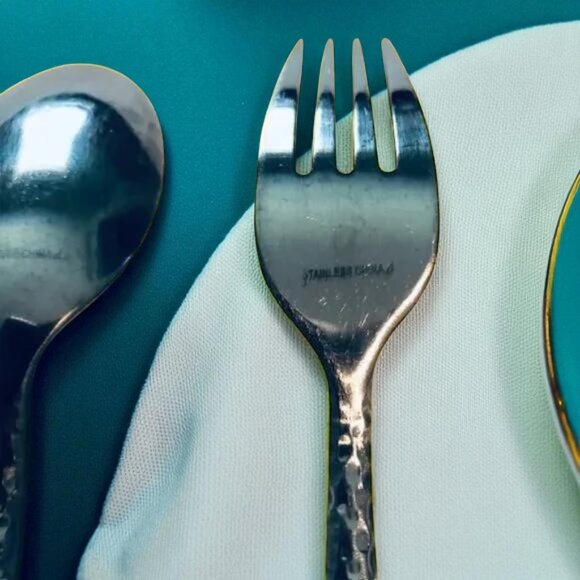 Stainless Steel Hammered 12 Piece Flatware Set - Picture 7 of 7